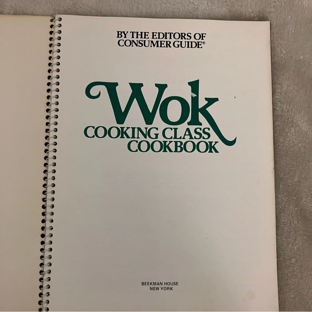 Wok Cooking Class Cookbook Consumer Guide Recipe Book 1983 Ring‑Bound
